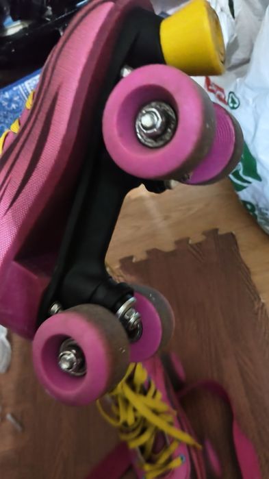 Dois pares Skates sou luna  n 36