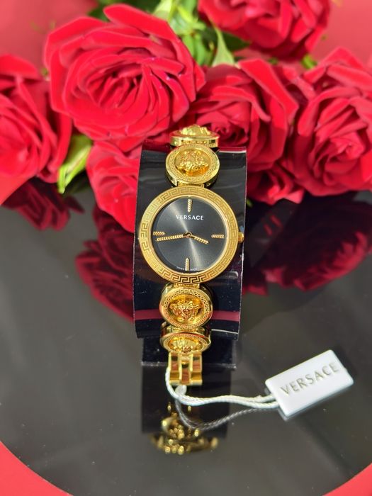 Жіночий годинник Versace