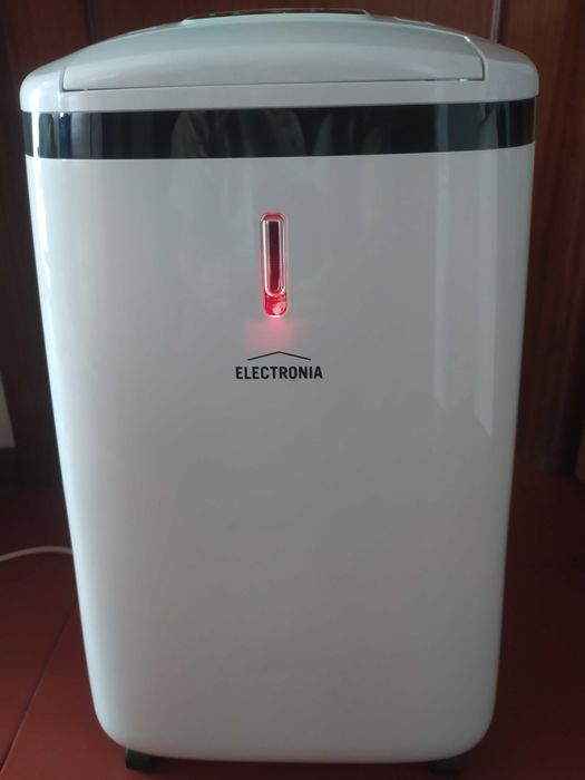 Desumidificador da marca Electronia
