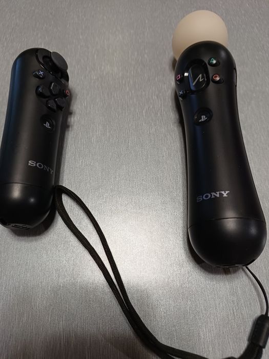 Продам майже повний комплект SONY PlayStation  3 в ідеальному стані