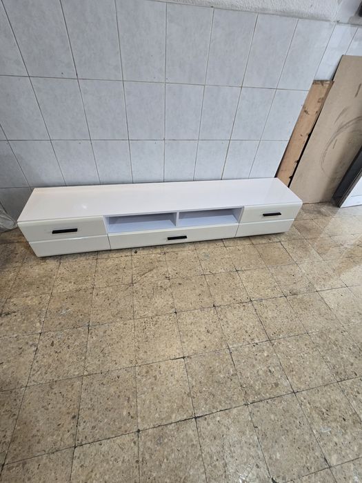 Móvel de televisão