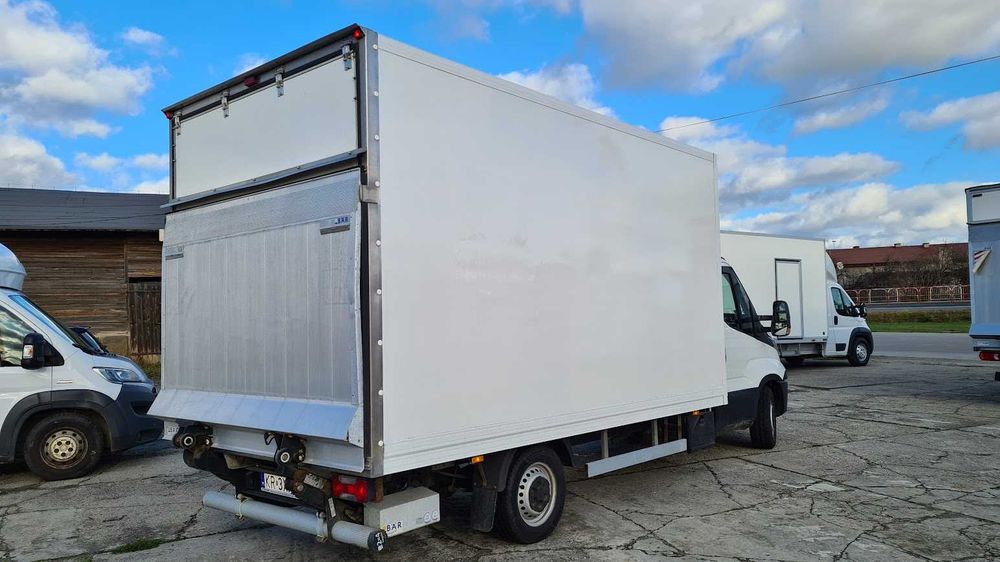 Transport Przeprowadzki Przewóz Mebli Utylizacja