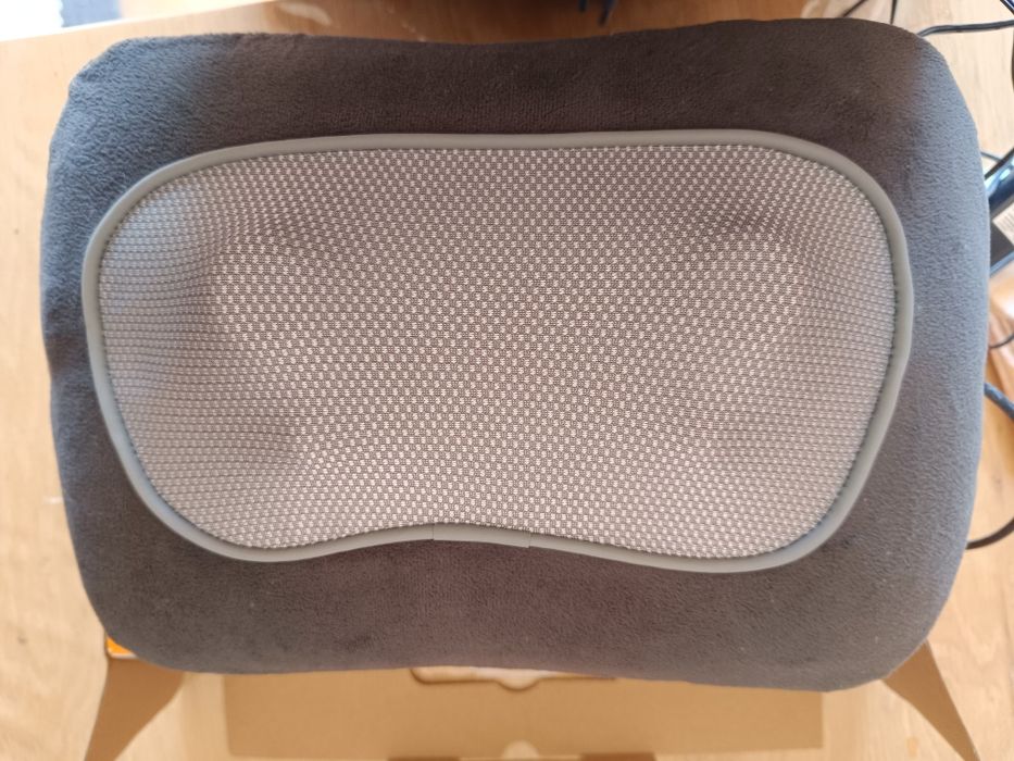 Almofada de massagem Medisana MC 840