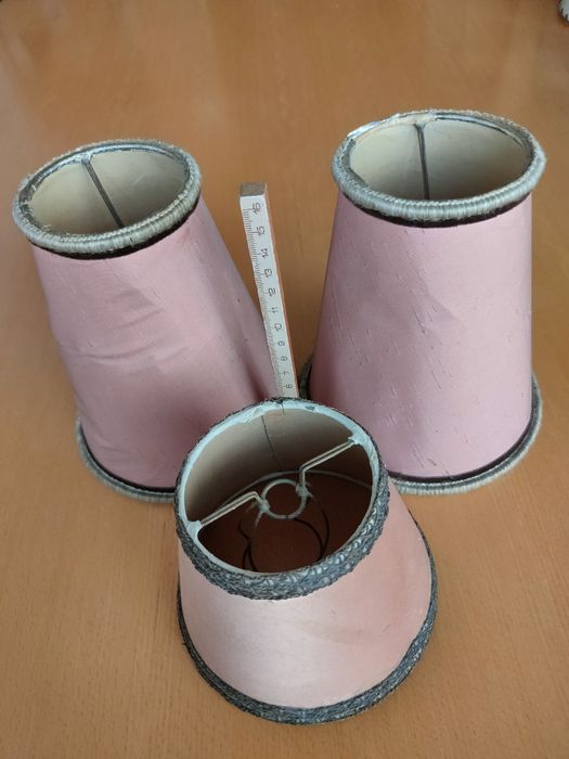 Conjunto de abajures antigos.