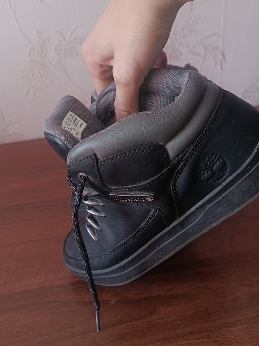 Ботинки  Timberland  41 оригинал