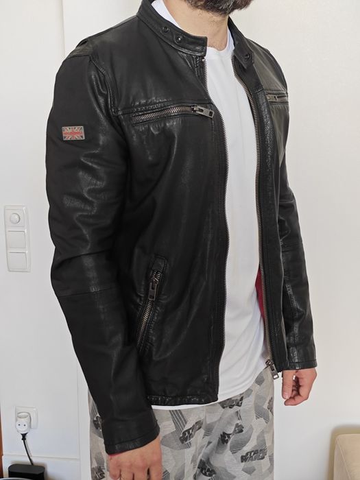 Продам оригінальну шкіряну куртку Superdry Vintage