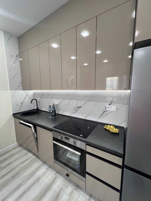 квартира в рассрочку с ремонтом на Краснова  Жемчужины Кадор