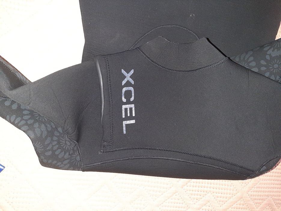 Fato de surf Xcel