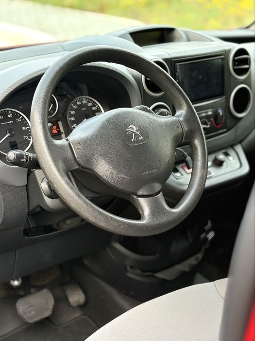 Peugeot Partner 1.6 e-hdi Automática