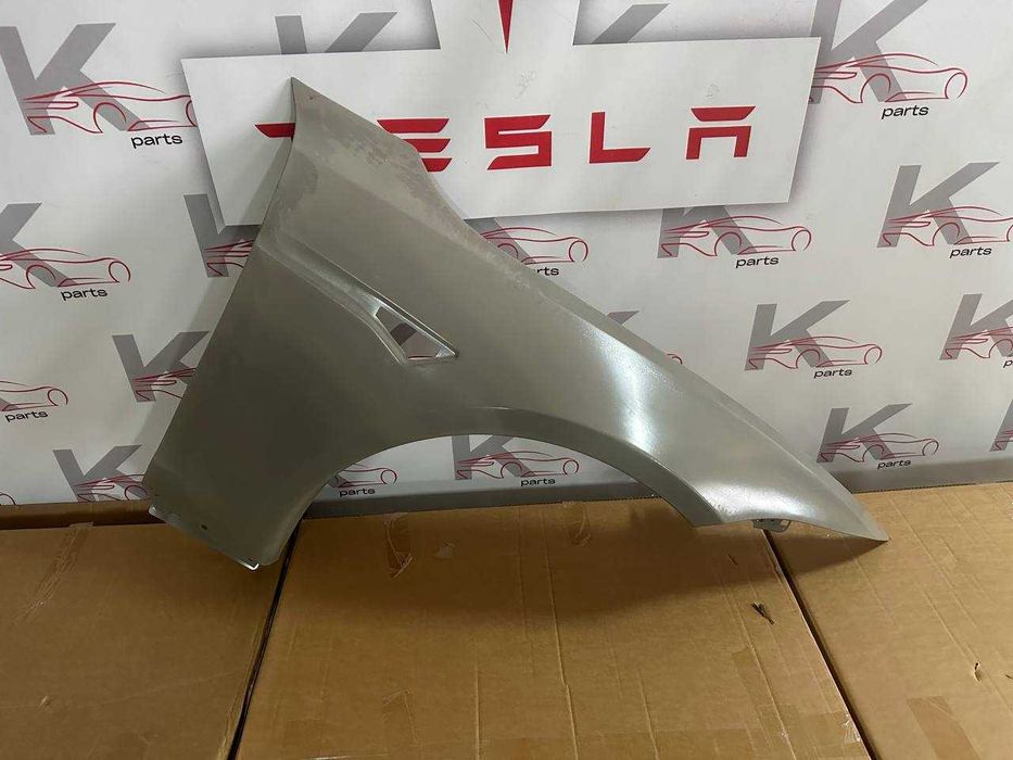 Крило Tesla Model S Plaid 2021 2022 2023 2024