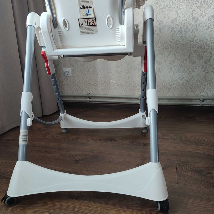 Стільчик для годування Caretero Bistro Grey