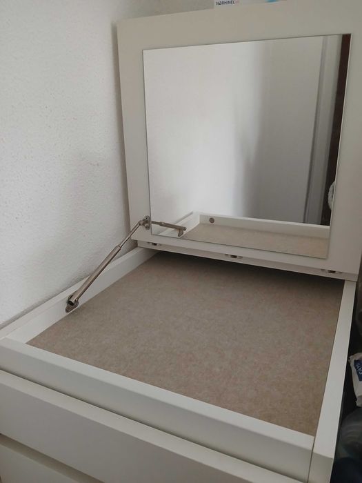 Camiseiro branco ikea malm