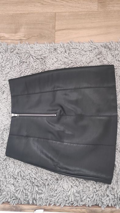 Spódnica skórzana new look czarna wysokim stanem rozm 34
