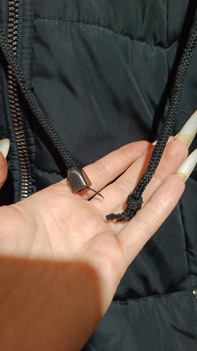 Зимова куртка, чорна