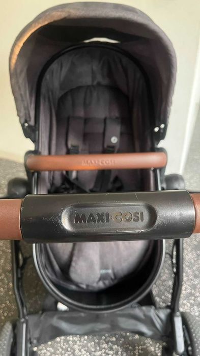 Carrinho trio Zélia 2 maxi cosi