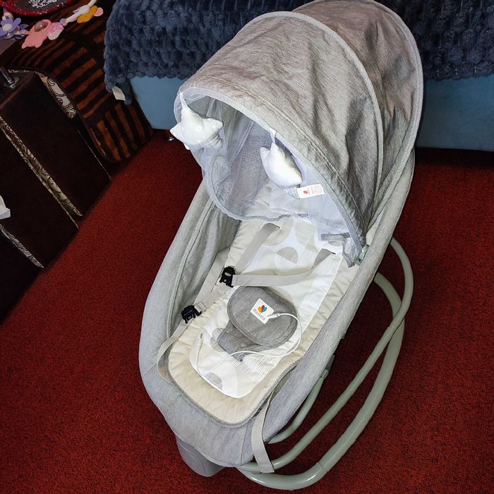 Заколисуючий центр.