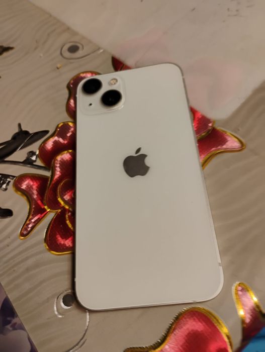 Sprzedam iPhone 13