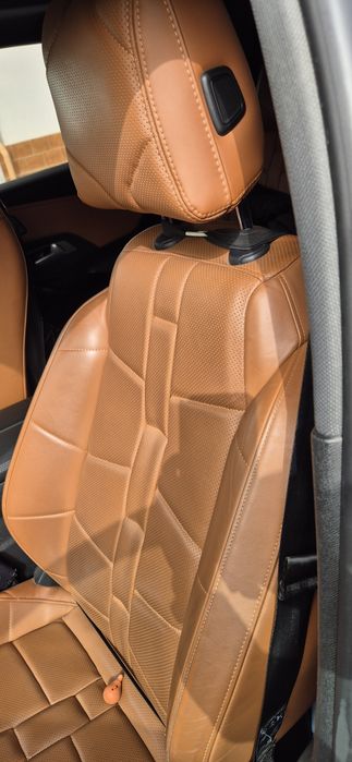 Vende se DS7  crossback E-Tense Opera 4x4 300 CV