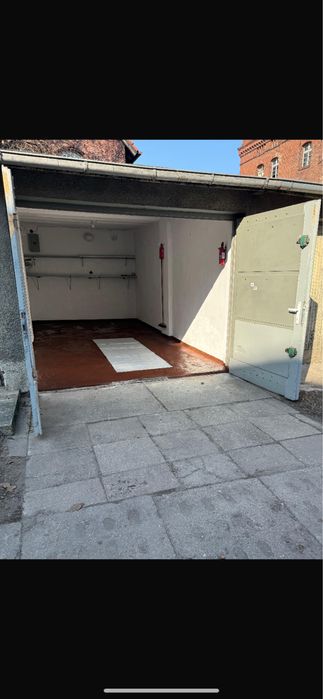 Garaz na wynajem w Gdansku