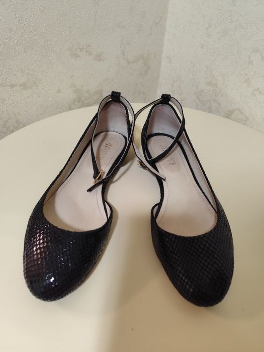 Шкіряні туфлі 38 розмір