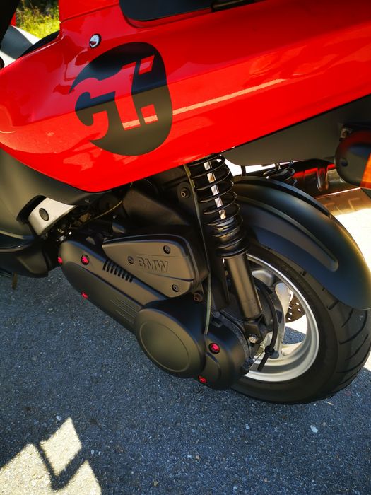 Honda Silverwing 600 e BMW C1 Vendo as duas por 8700  "como  novas"