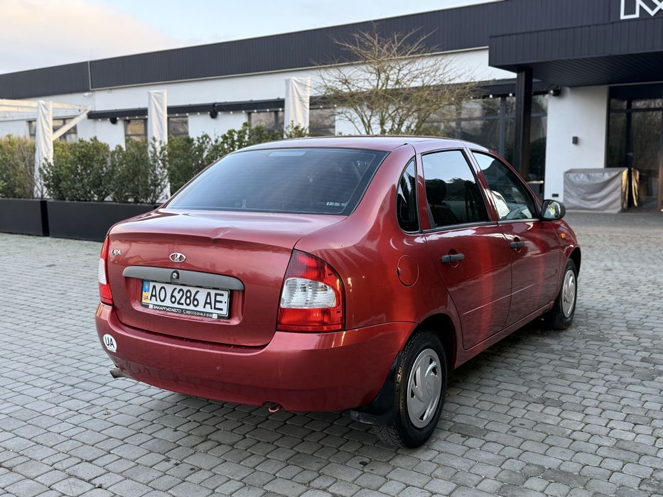 ВАЗ Лада Калина 2006 рік 1.6 Бензин в доброму стані !!!