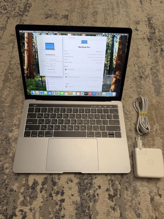 Macbook Pro 2019 8/128gb