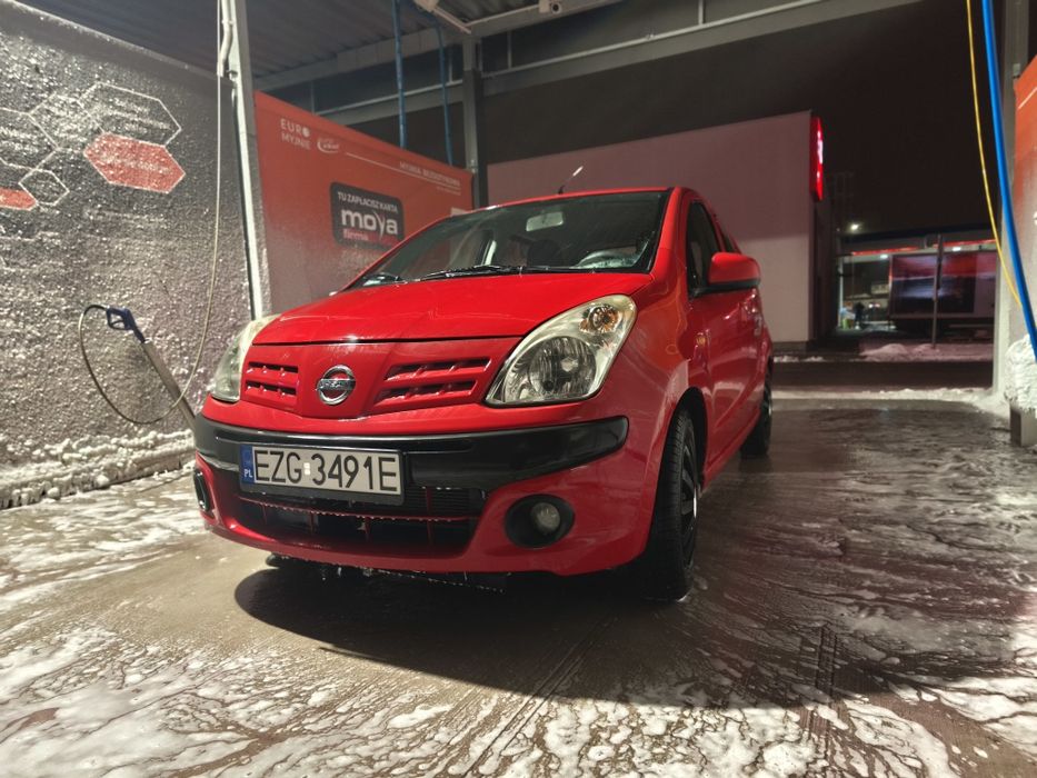 Nissan pixo 2011