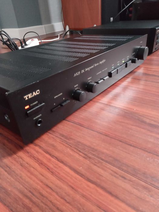 Wzmacniacz stereo TEAC