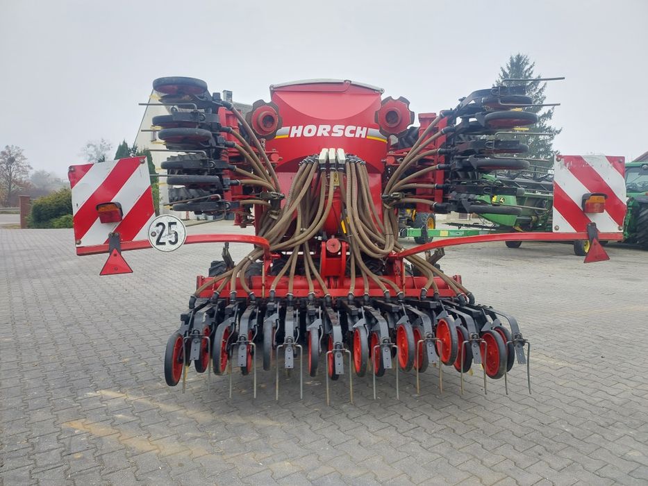 Siewnik zbożowy horsch pronto 4DC skladany hydraulicznie