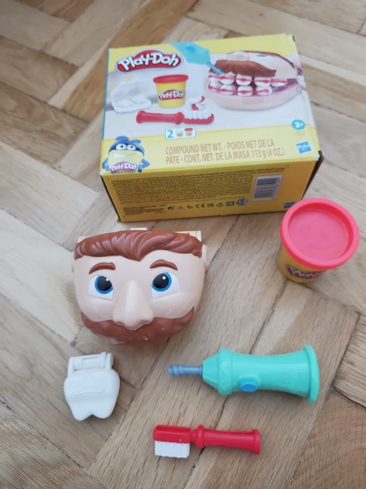 Ciastolina Play Doh dentysta