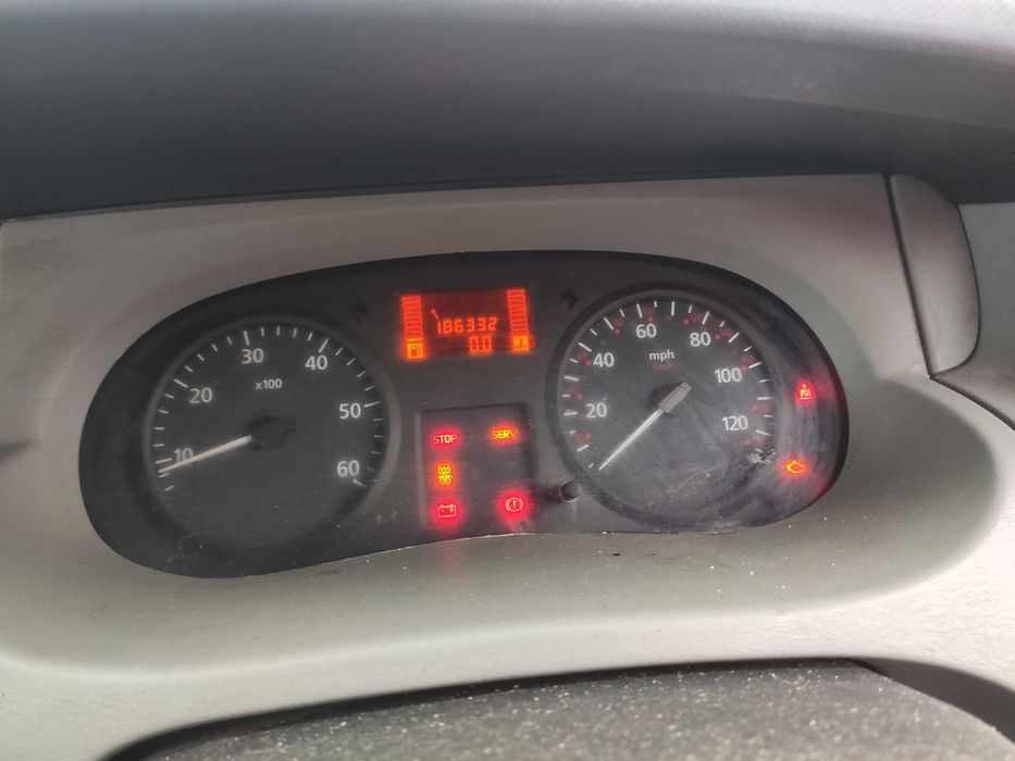 Renault Trafic 2.0 dci Pali Jeździ Anglik Sławsk