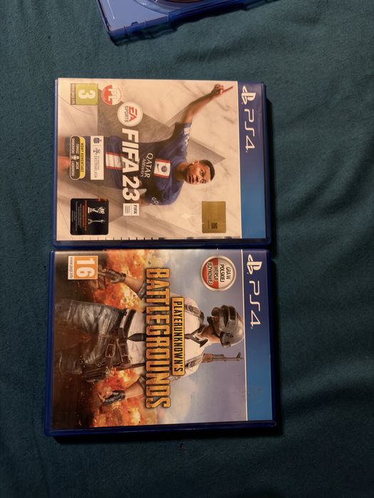4 gry PS4 – fifa 23 + fifa 22+ fifa 19 + PUBG