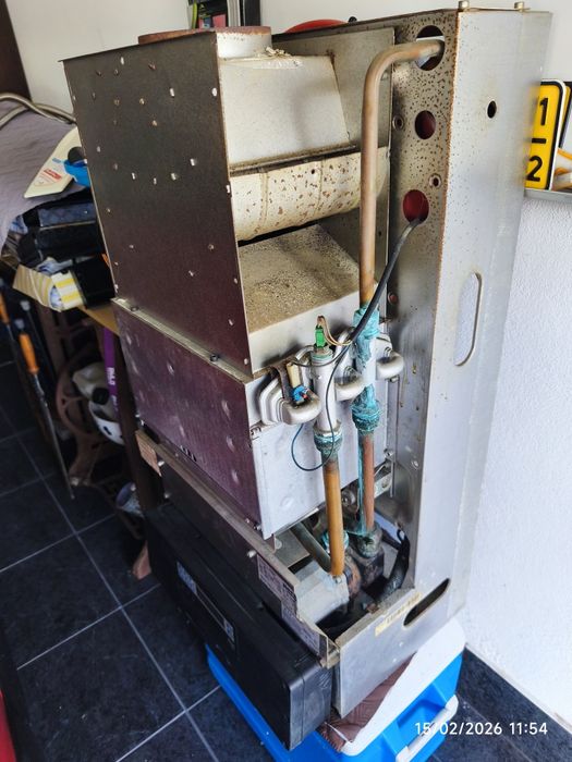 Caldeira mural 20/20