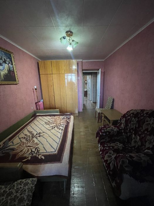 Простора не кутова 3к в хорошому стані 37039