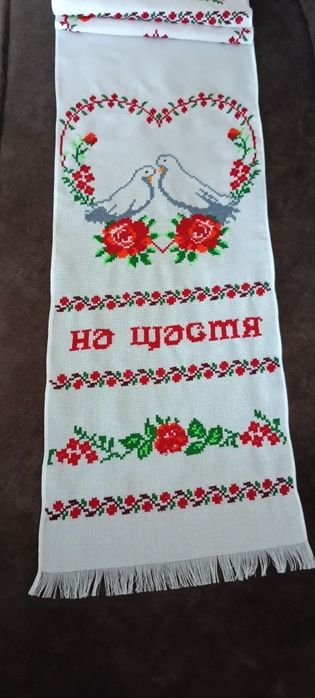 Продам вишитий рушник.