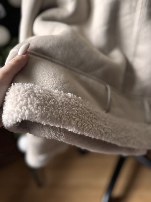 Дубленка женская.