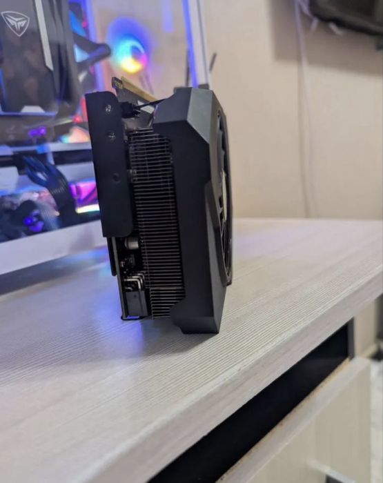 Видеокарта Asus rtx 3060 12gb ddr6: 7 500 грн. - Комплектуючі та ...