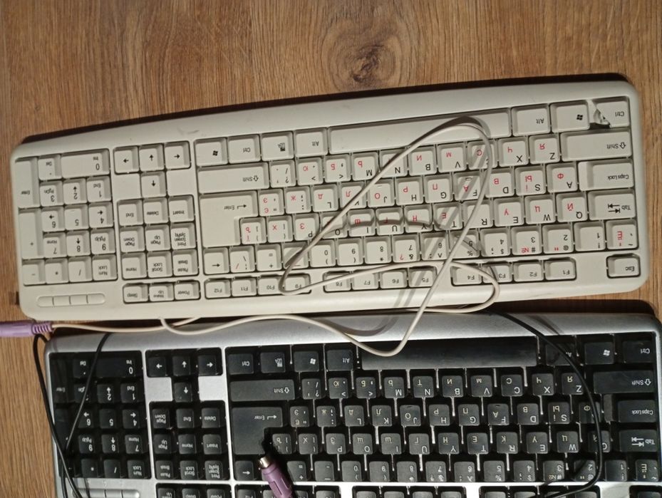 3 старые клавиатуры