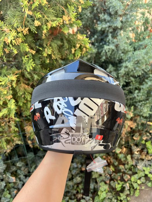 Продам новые эндуро шлема, кроссовый шлем, вело шлем, мотошлем