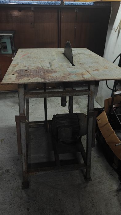 Piła stołowa krajzega.