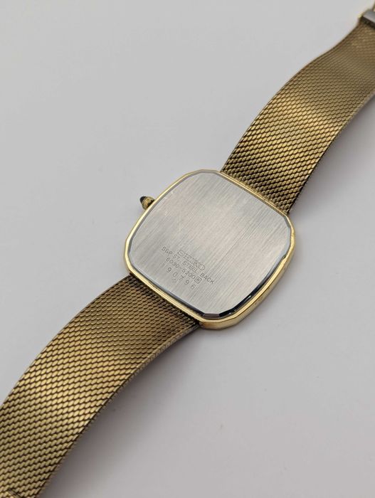 Seiko Quartz Dolce 6030-5200 - Колекційний позолочений годиник