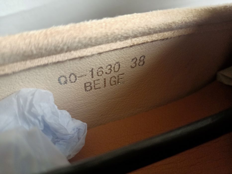 Mokasyny beżowe zamsz rozmiar 37 / 38