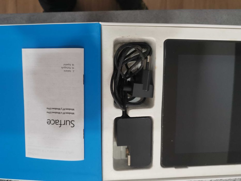Microsoft surface RT 64 gb