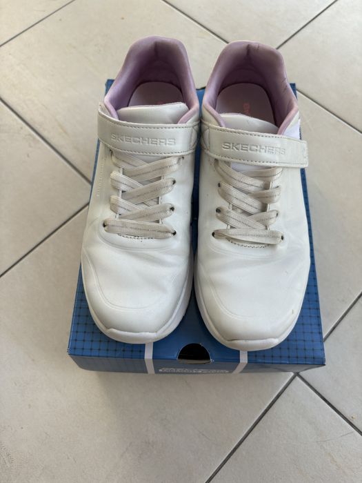 Buty sportowe Skechers rozm 34 jak nowe