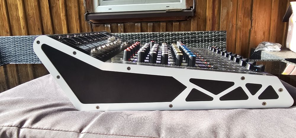 Mikser audio Weymic MX60 – STAN FABRYCZNY (podłączony raz do zdjęć)