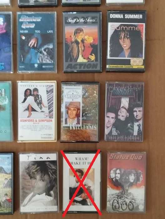 Várias Cassetes Antigas Internacionais #C01L03