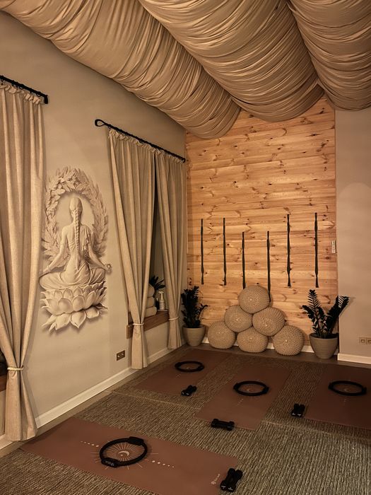 AMÉA Wynajem GABINETU i SALI na godziny BEAUTY Masaż JOGA Pilates WARSZTATY Bytom - Widok 3