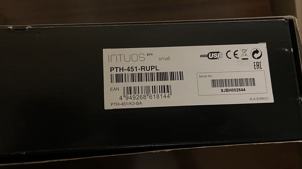 Графічний планшет Wacom Intuos Pro S