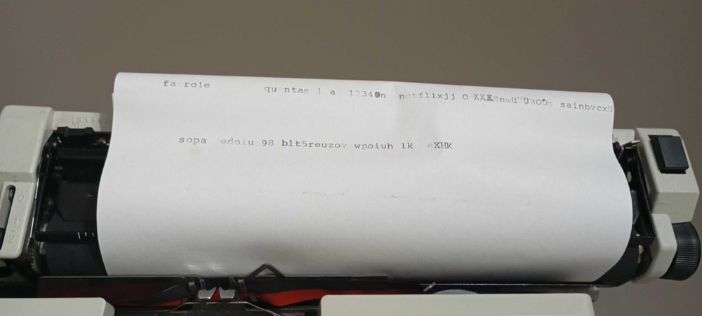 Máquina escrever sigma sm 1100